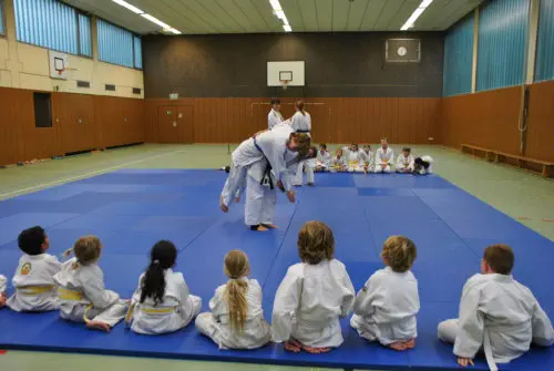 Helferliste (Aufbau, Listenführer, Cafeteria, Salate, Kuchen…)